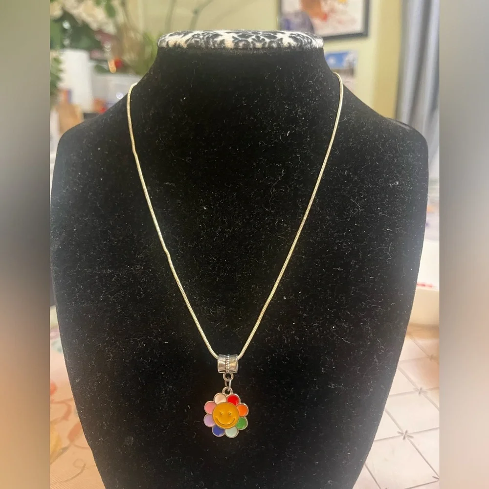 Colorful Flower Pendant Necklace‎